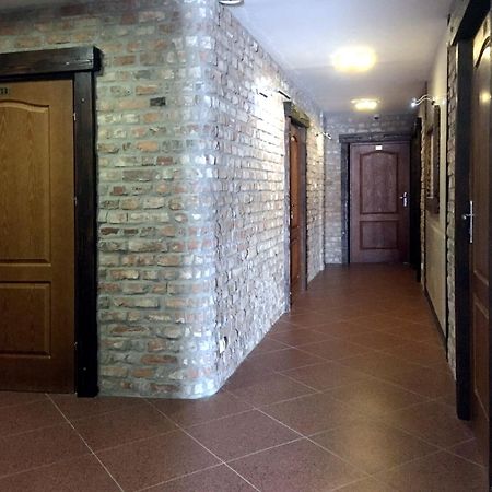 Hotel Kameleon タルノブジェク エクステリア 写真